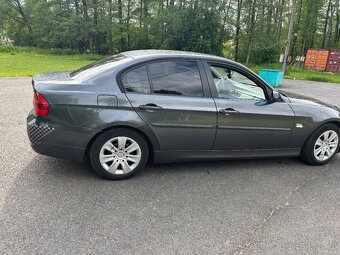 BMW E90 318i - 6