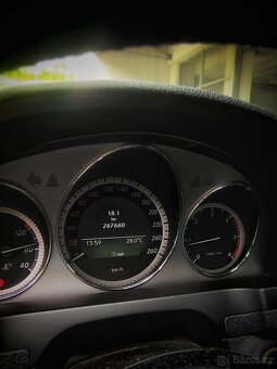 Mercedes-Benz C220 W204 Avantgarde - 6