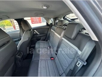 Citroen C4 III SOCIETE BlueHDi 130 S&S FEEL EAT8 05/2021 - 6