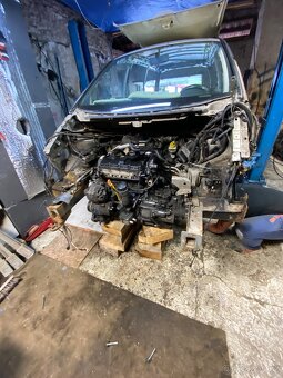 Motor Ford Galaxy 1.9 tdi +převodovka 6 ti kvalt - 6