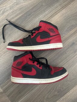 Air jordan 1 mid banned - 6