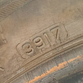 Zimní pneumatiky Bridgestone 205/60 R16 č. AP20 - 6