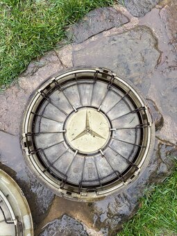 Poklice Mercedes Benz - 6