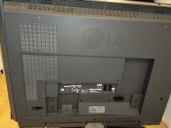 LG televize ( starší ) + setobox - 6