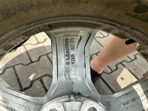 Kompletní alu Audi Q3 5x112r17+215/65r17 zimní - 6