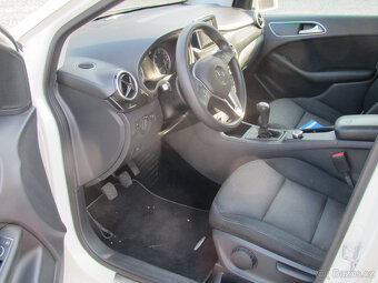 Mercedes -Benz B 180 CDI - 6