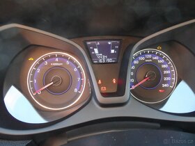 Hyundai IX20 1,4 benzin 66 kw LPG, TOP STAV - 6