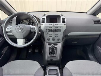 Opel Zafira 1,8 i,88kW,7míst,1.maj.původČR - 6