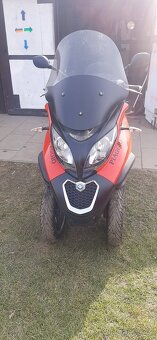 Piaggio MP3 500 - 6