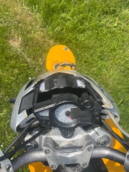 Megelli 125M - 6