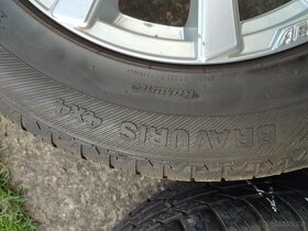 Kola AEZ s pneumatikami Barum Bravuris 4x4 225/64 R17 102 H - 6