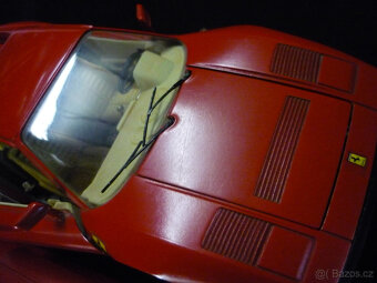 Ferrari GTO 1984 Bburago 1/18 - 6