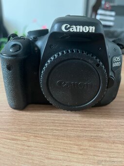 Canon EOS 600D set - 2 objektivy - brašna - 6