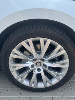 Škoda Superb 3 Style 2.0 TDI 140kW dsg Facelift DPH Kamera - 6