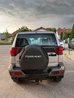 Nissan Terrano 3.0D 113kW 4x4 = kWh Bez korozie = - 6
