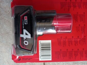 Baterie Milwaukee M12B4 nova - 6