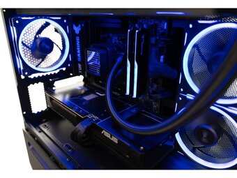 ASUS PC - Ryzen 7 7700 / 32GB / 1TB / RTX 5070 12GB - 6