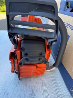 Husqvarna 372 XP X-TORQ, Motorová pila - 6