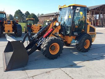 Kloubový nakladač JCB 407 AG - 6