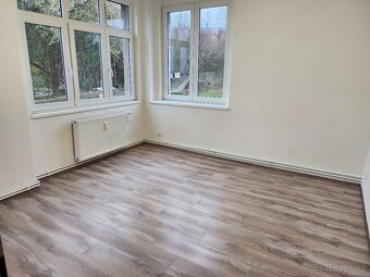 pronájem bytu 3+kk, 64 m2,ulice Husova naproti nádraží - 6