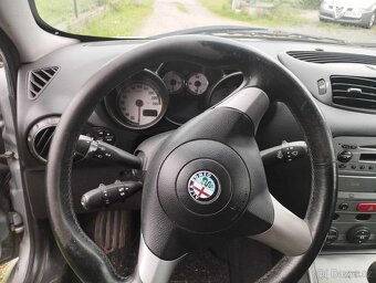 Alfa Romeo GT - 6