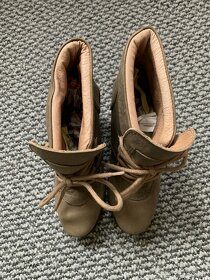 Kožené kotníkové boty na klínku, vel. 36, zn. SPM Shoes. - 6