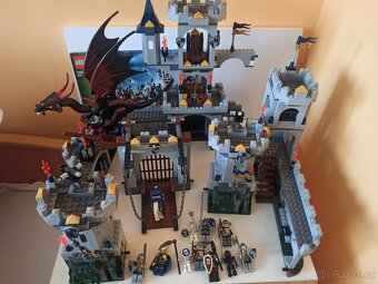 Lego 7094 Obléhání hradu -Těžko sehnatelný - 6