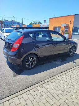 i30, 1,4 80kw,najeto 93000km - 6
