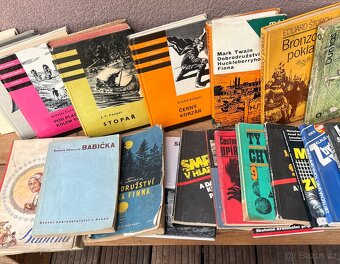 Balík 46 knih – klasika, dobrodružství, krimi - 6