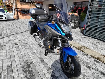 Honda Nc 750x najeto 5900km - 6
