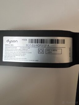 Žehlička na vlasy Dyson Airstrait - 6