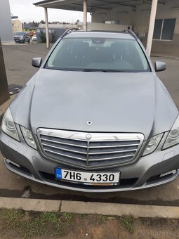 Mercedes E300D - 6