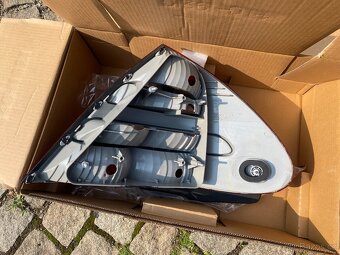 MERCEDES E,W211 - ZADNÍ LAMPY KOMBI I SEDAN,NOVÉ - 6