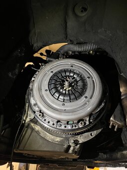 BMW e91 320d 120kw - 6