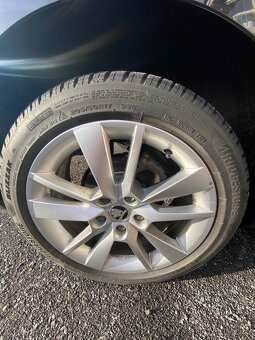 Škoda octavia 3 combi 2.0tdi 110 kW dsg - 6