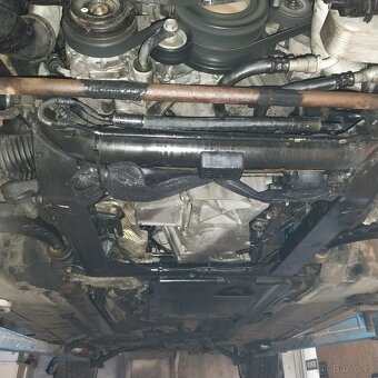 BMW E46 330xd 135kw automat 2002 - 6