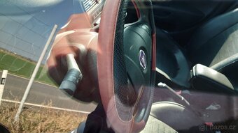 FIAT GRANDE PUNTO 1,4 57 KW AT - 6