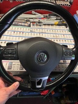 Kožený volant vw multifunkční, padla - 6