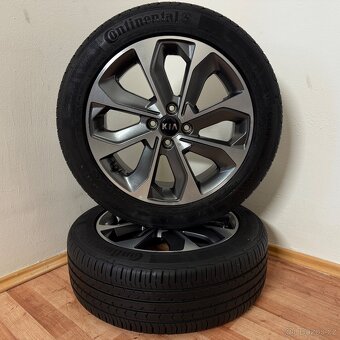 NOVÁ KIA STONIC 4x100 R17 ET50+LETNÍ 205/55R17 7mm - 6