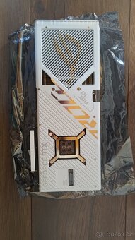 ROG-STRIX-RTX4090-O24G-WHITE - 6