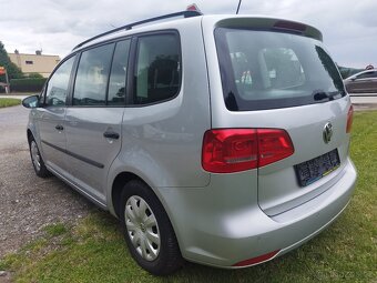 Volkswagen Touran 1.6 TDi - 6
