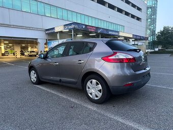 Renault Megáne III 1.4 TCE 2010 - 6