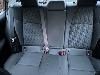 Toyota Corolla - 6