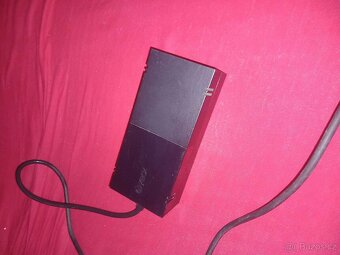 Prodám Xbox One bundle konzole + 2 ovladače + 10 her + Kinec - 6