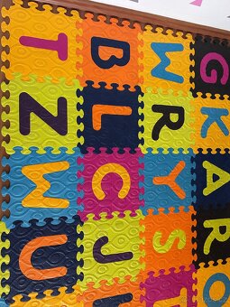 Puzzle na podlahu Beautifloor Značka: B.TOYS - 6