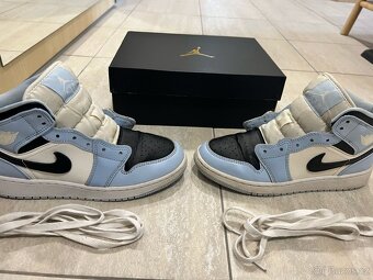 Boty Nike Air Jordan 1MiD - 6