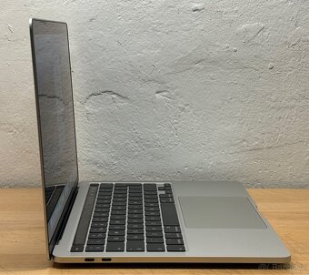 MacBook Pro M1 2020/16GB RAM/512GB SSD/Záruka - 6