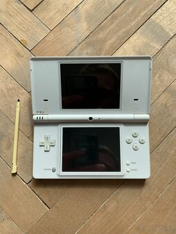 Nintendo DSi - originální balení - SD se 14 hrami - JPN - 6