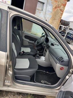 Náhradní díly - Renault Thalia 1.2i 55kW r.v. 2011 - 6
