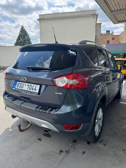 Ford kuga 2011 - 6